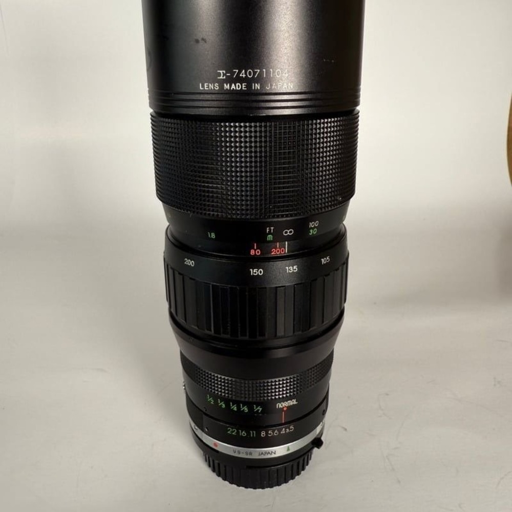 Sigma System Zoom 80-200mm f/3.5 Lens Japan Multi-Coated w/ hard Case‎